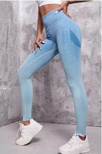 https://www.fitness-tool.com/factory-wholesale-gradient-color-yoga-pants-%e4%b8%a8zhihui-product/